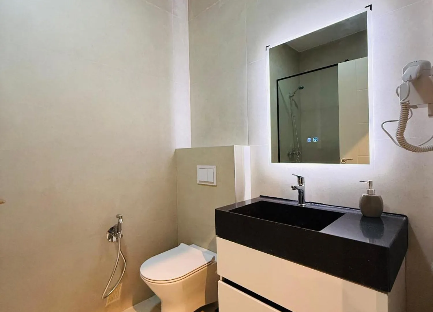 Alze Hotel - Tirana